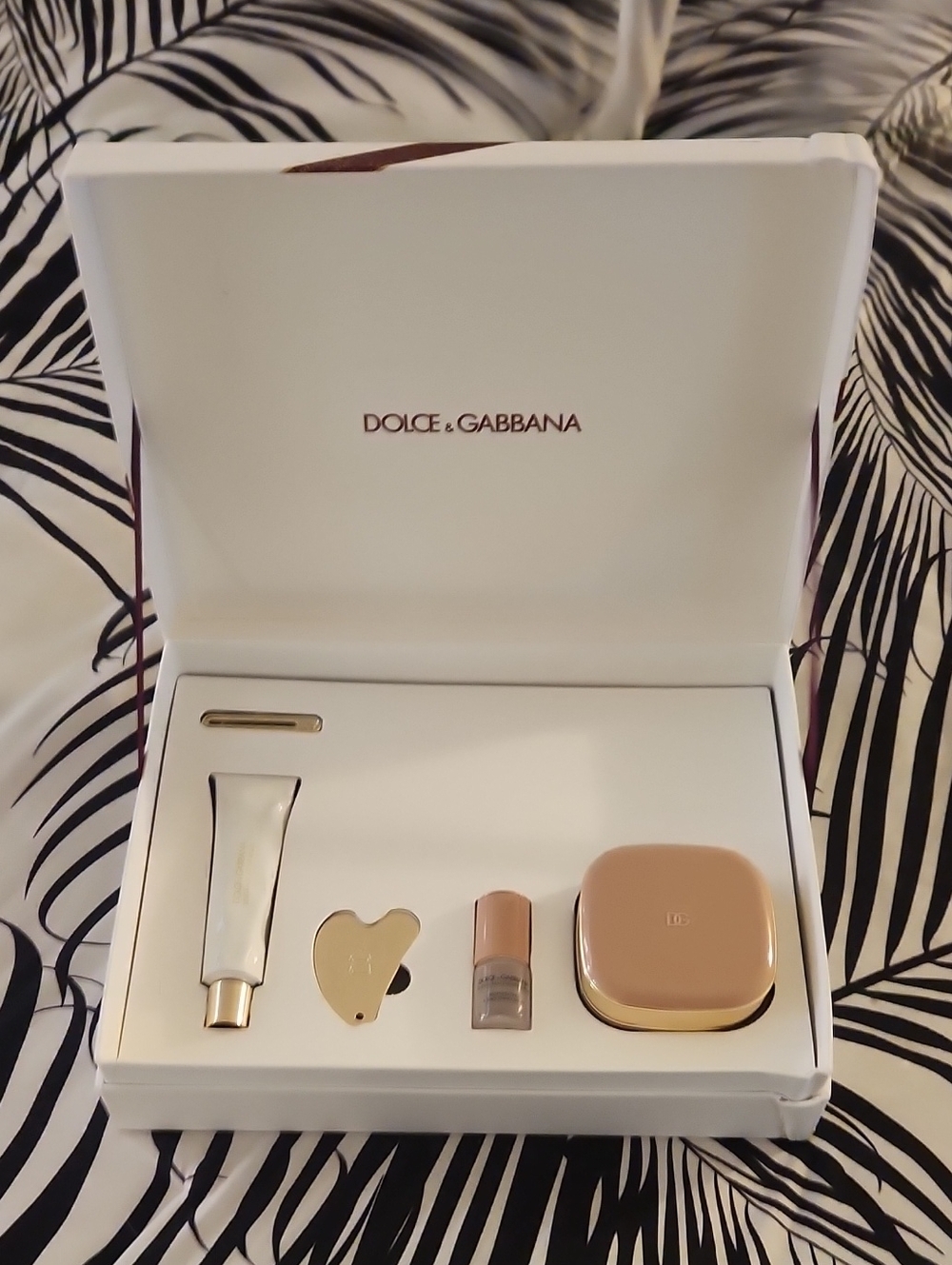 Dolce&Gabbana Fresh Skin Gift Set - Picture 3 of 8